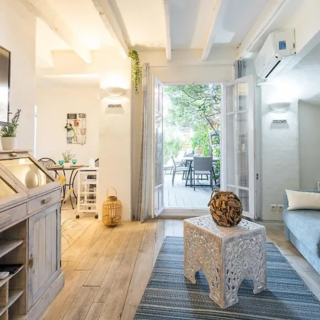 Atypical Old Town In Large Terrace * Канны