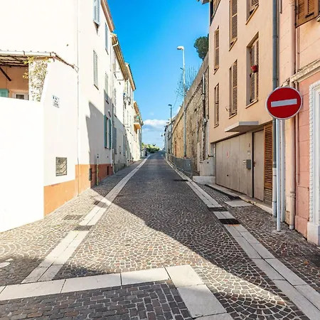 Atypical Old Town In Large Terrace * Cannes