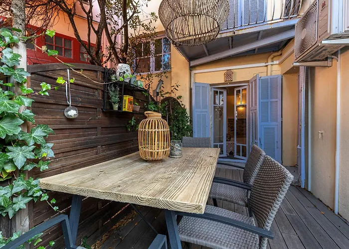 Atypical Old Town In Large Terrace * Cannes