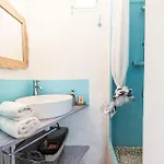 Atypical Old Town In Large Terrace Apartment Cannes